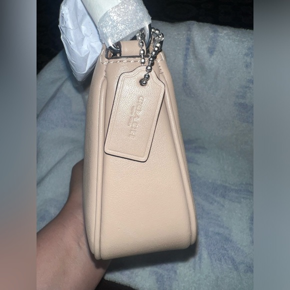 Coach NOLITA 19 hand bag - Picture 8 of 12